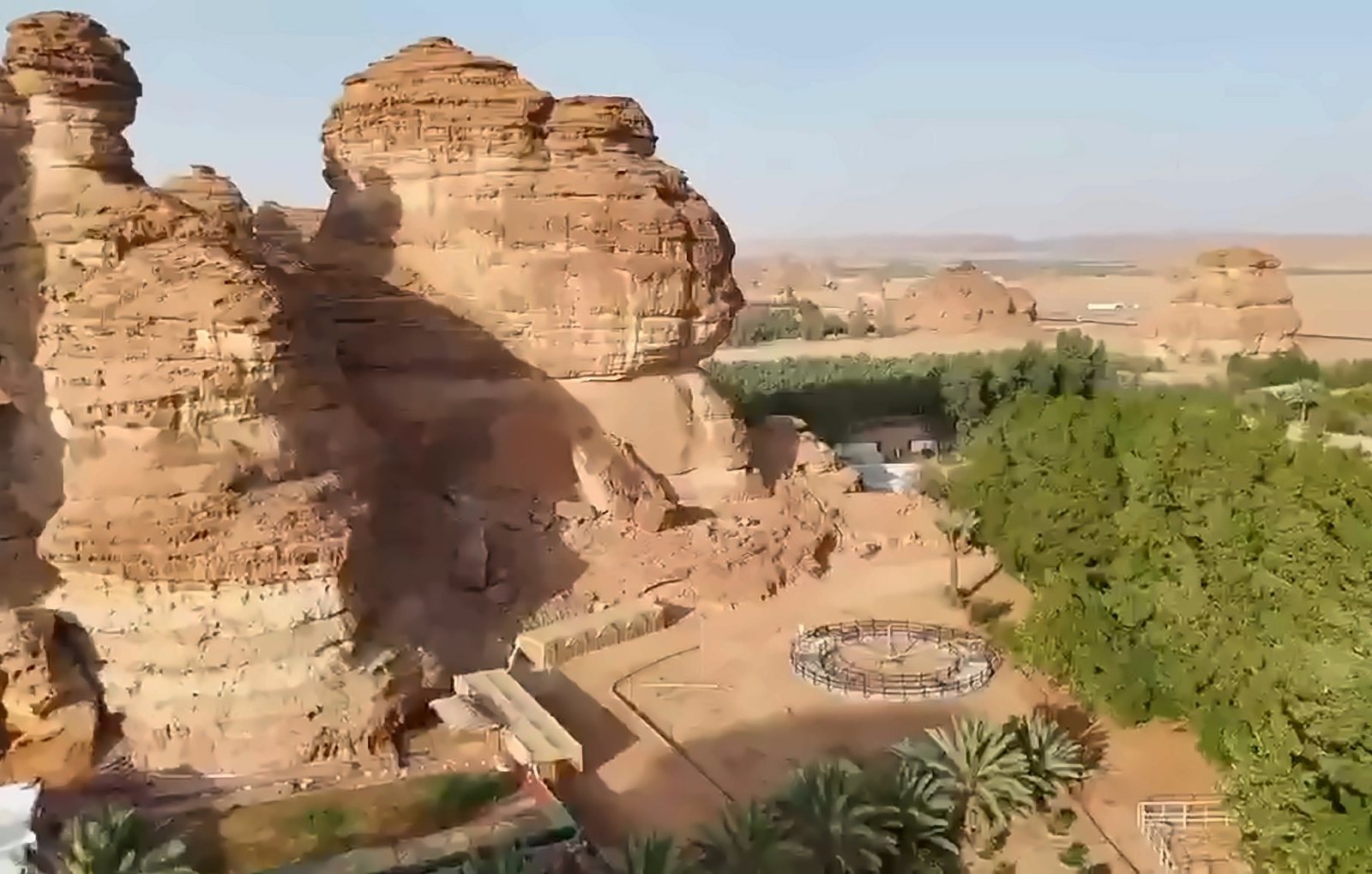 منظر جوي للموقع